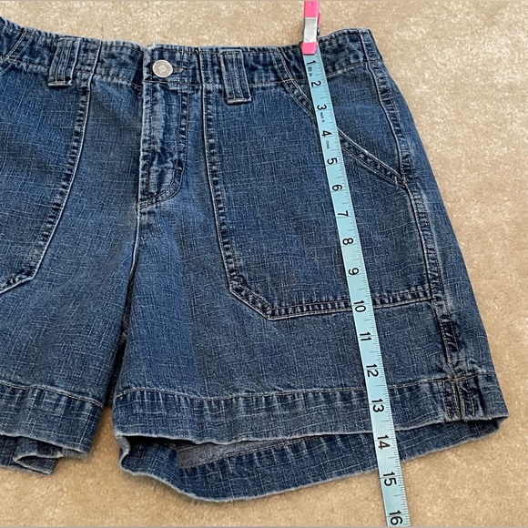 Essentials Style Blue Jean Shorts - Size 6 - Picture 3 of 6